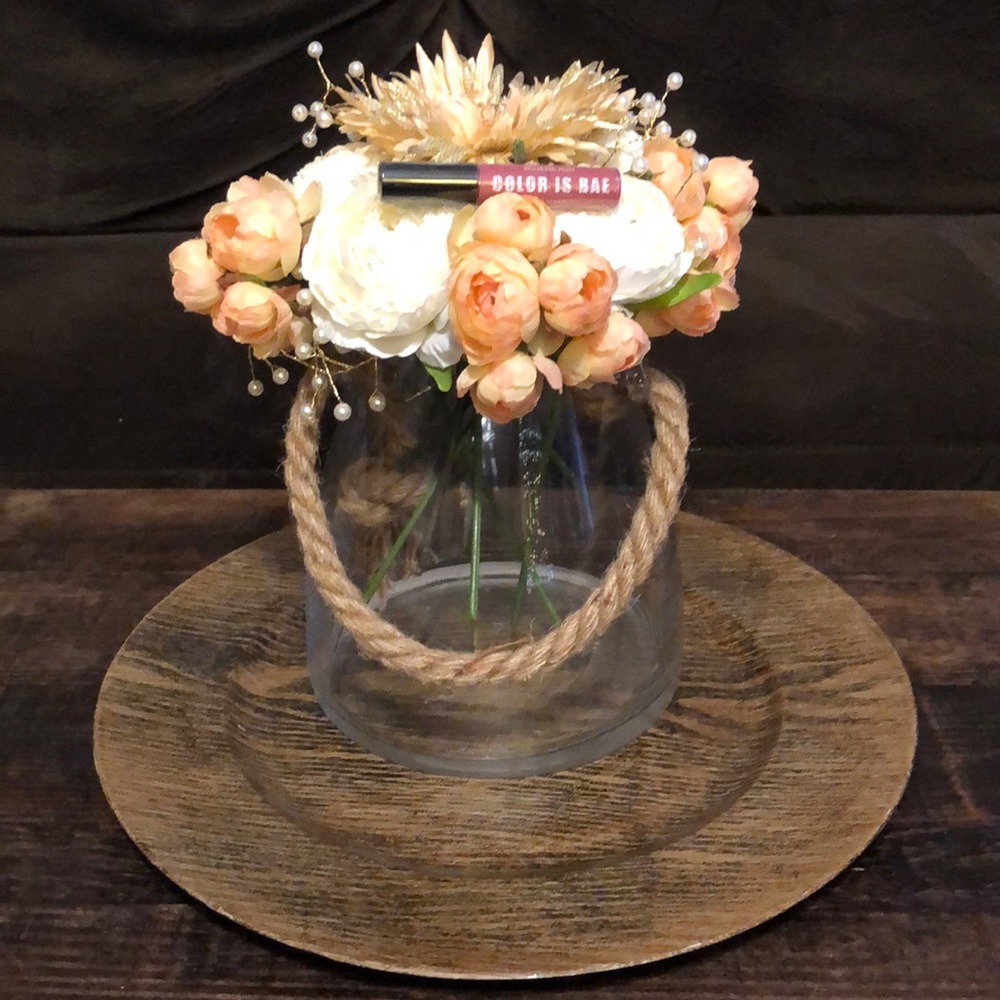 💗 Elizabeth Mott Color Is Bae Lip Lacquer